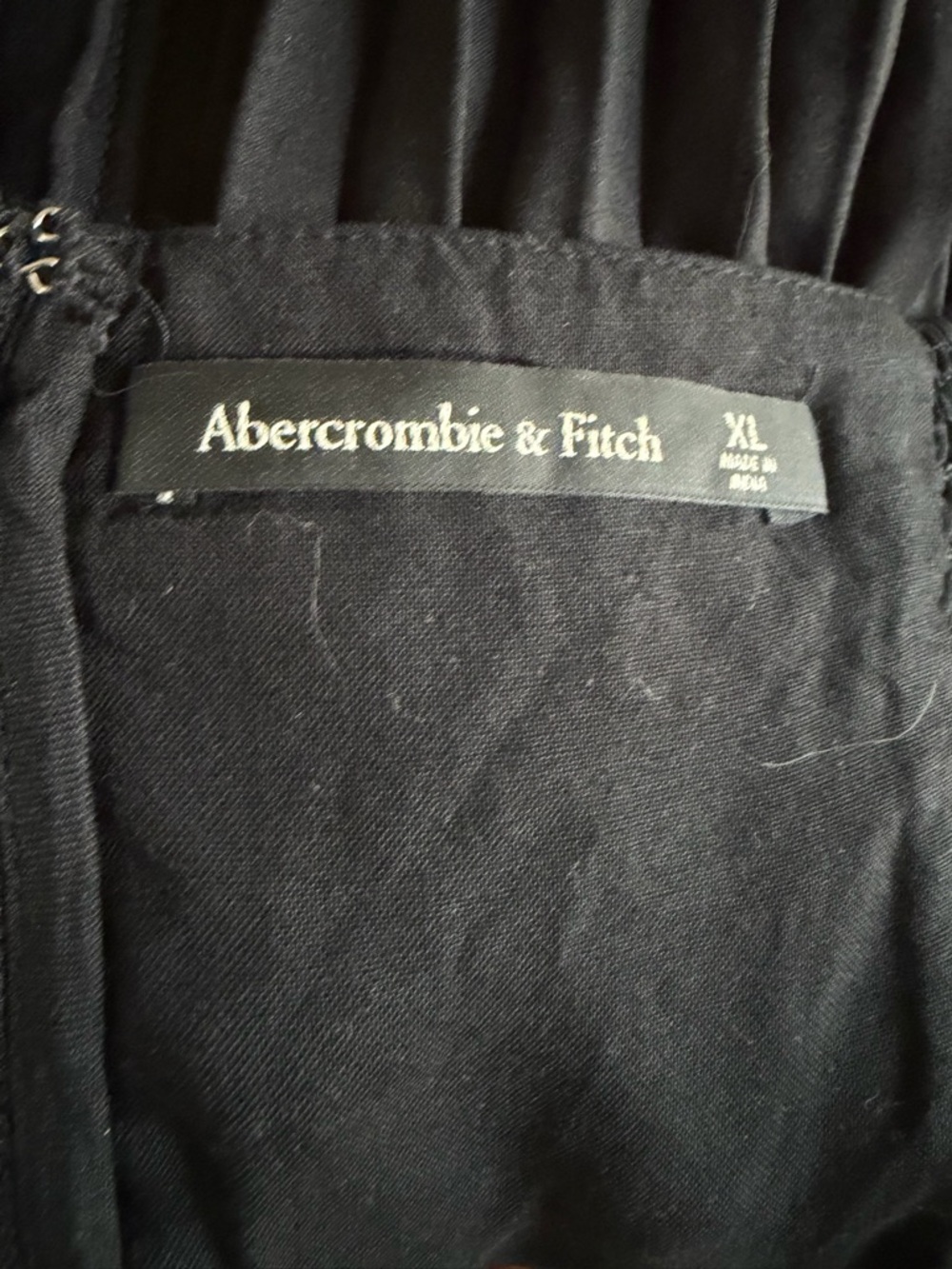 Abercrombie & Fitch Black Puff-Sleeve Maxi Dress - Picture 2 of 4